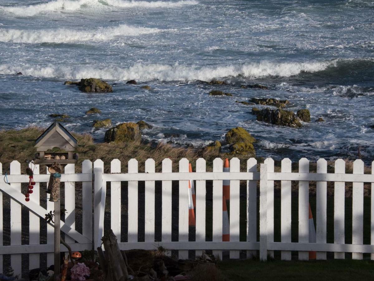 Door To The Shore - Seafront Cottages Sandhaven エクステリア 写真
